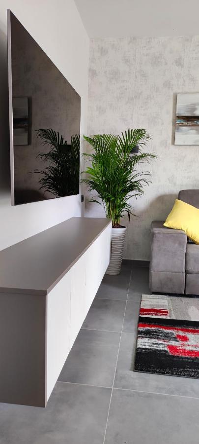 Apartment Denis Krk Town Extérieur photo