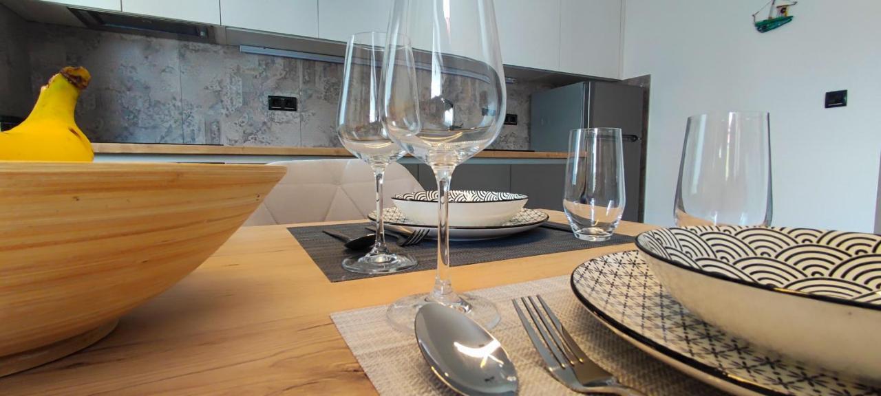 Apartment Denis Krk Town Extérieur photo